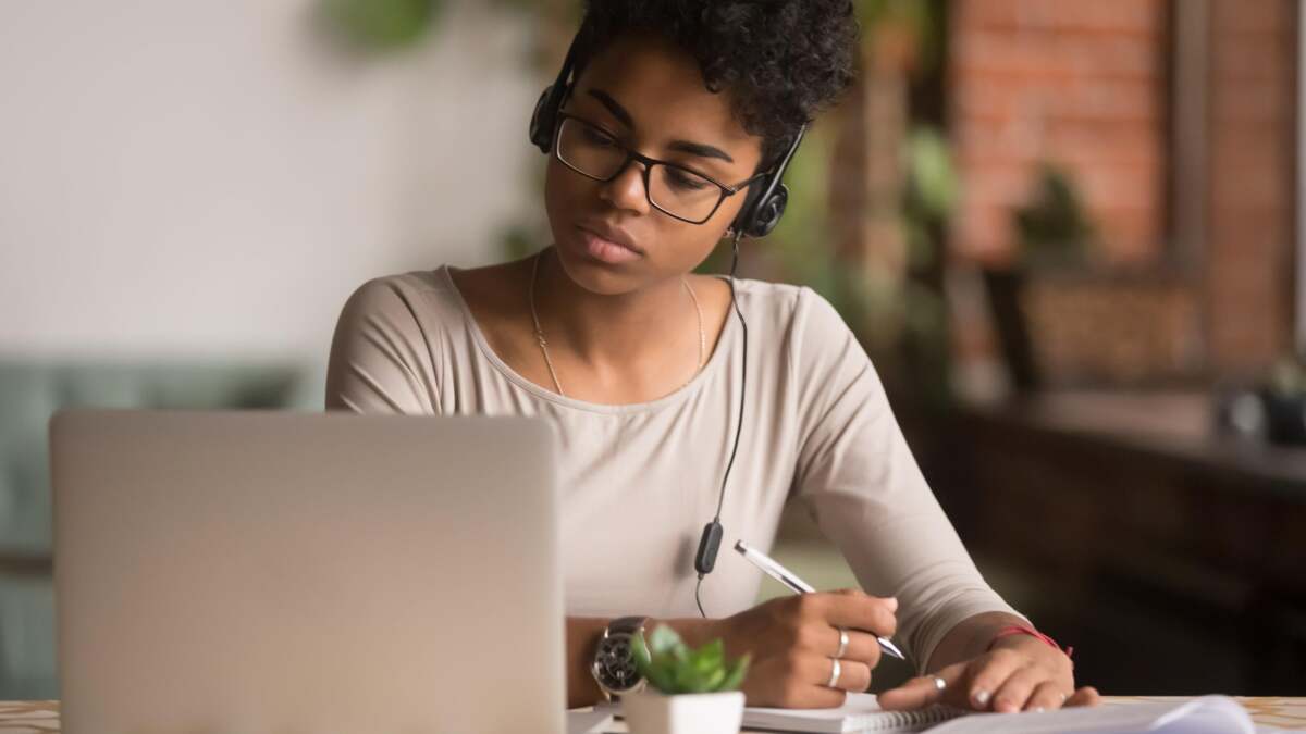 Five of the Best Ways to Study (but Not Cheat) Using AI