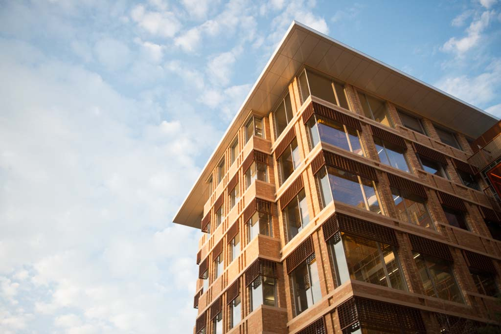 UT Expands Research on AI Accuracy and Reliability to Support Breakthroughs in Science, Technology and the Workforce